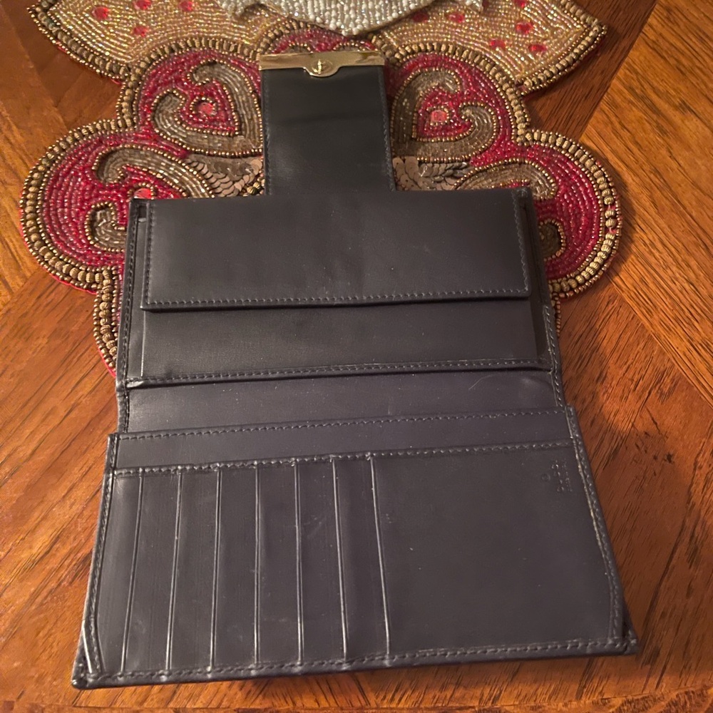 Gucci Navy and Red Monogram Wallet - Picture 3 of 9